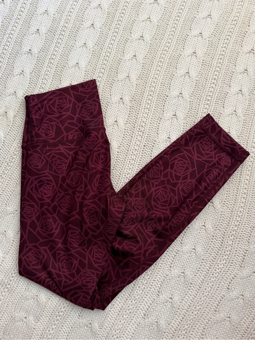 Lululemon High-Waist Burgundy Floral Print Leggings size 4